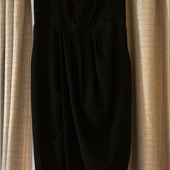 Lace Touch Dress - Picture 4 of 7